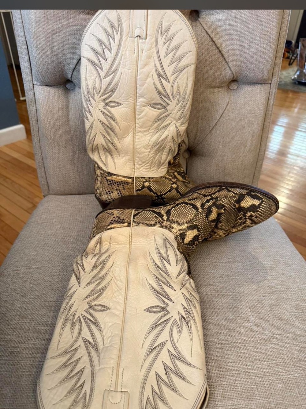 VTG Dan Post White Leather & Snakeskin Cowboy Boots Size 11 - Picture 7 of 8